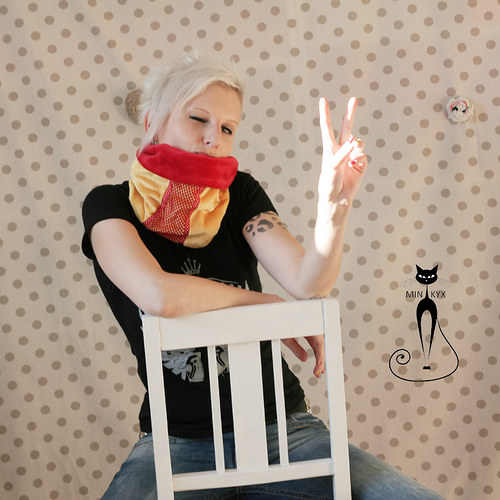 NÁKRČNÍ-KYX cherry/honey — foto 1