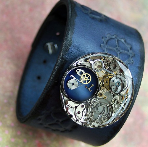 Steampunkový náramek — foto 1