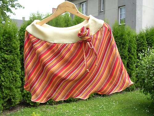 Boková minisukně — foto 1
