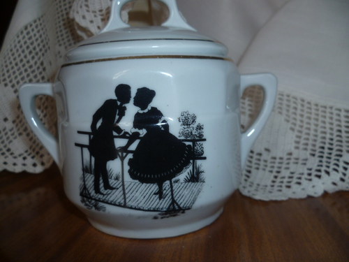 Porcelánová cukřenka — foto 1
