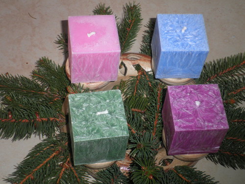 Adventní svíčky (kostičky) 4 kusy i jednotlivě