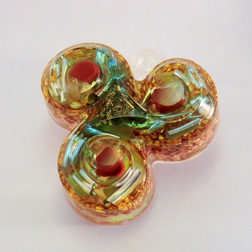 Orgonit * Amulet(1)* Triskel s jaspisem*Láska* — foto 1