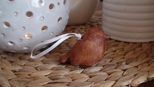 Ptáček hnědý k zavěšení — foto 1