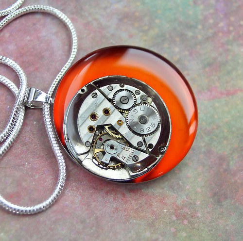 Time in orange — foto 1