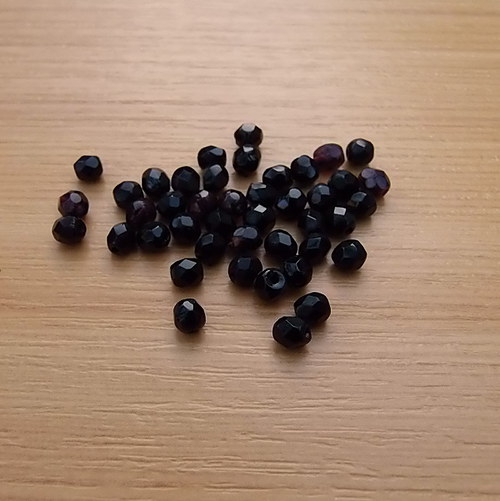 Ohňovky černé 4 mm - 50 ks