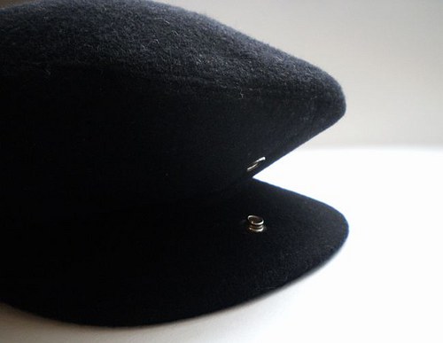 Filcový baret - čierny — foto 1