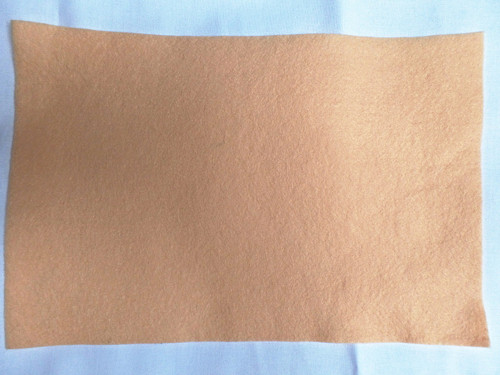 Plsť / filc - tělová barva - 30 x 20 cm