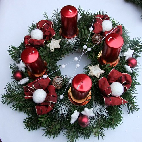 Adventní věnec - chvojový bordó — foto 1