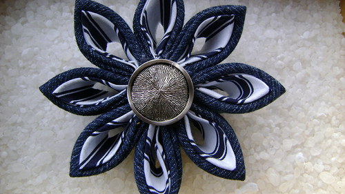 Kanzashi brož — foto 1