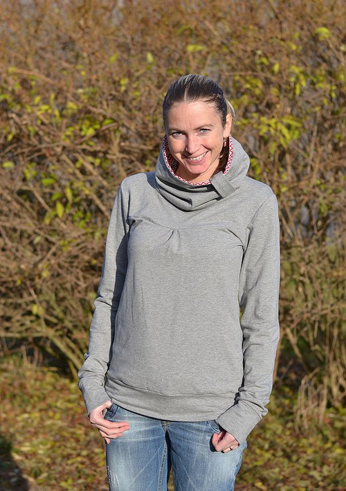 Šedá mikina — foto 1