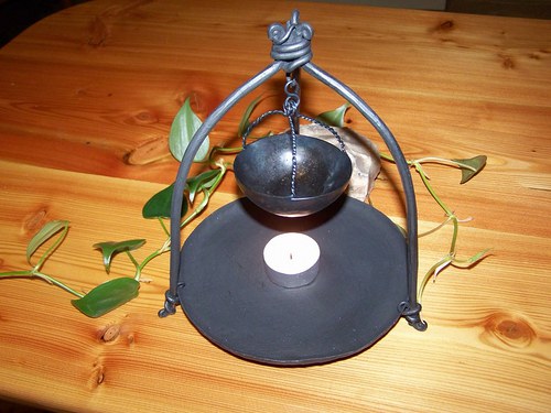 Kovaná aromalampa — foto 1
