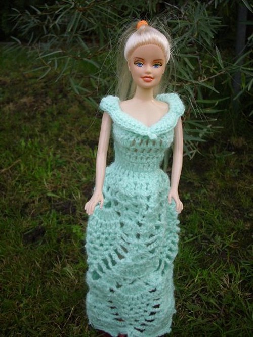 Šatečky na Barbie — foto 1