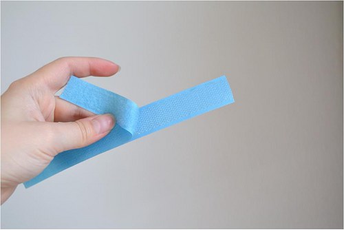 Suchý zip světle modrý 3cm x 20cm — foto 1