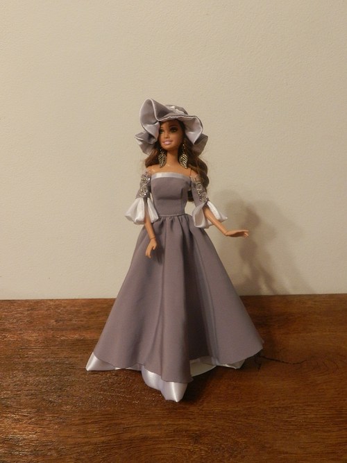 Šatičky pro Barbie — foto 1
