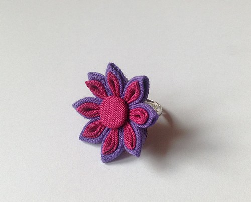 Prstýnek z kanzashi — foto 1