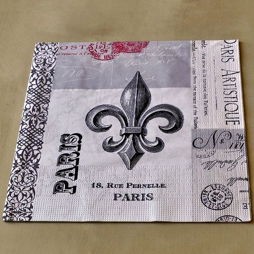 Ubrousek - Paris
