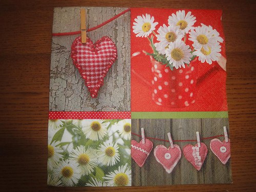 Ubrousek na decoupage - kopretiny a srdíčka