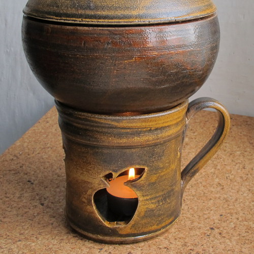 JABLEČNÍK- rezavý+ černý — foto 1