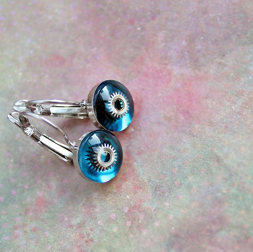 Light blue circles — foto 1