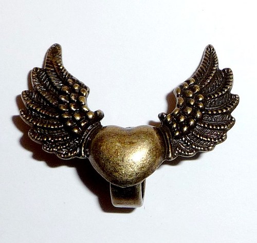 Přívěsek srdce s křídly starobronz 1ks