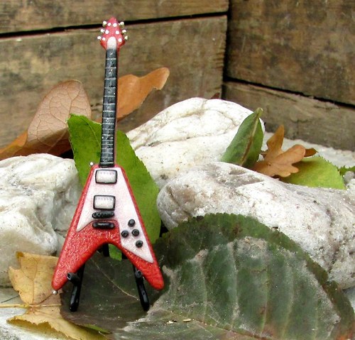 Kytara do sbírky-Gibson Flying V