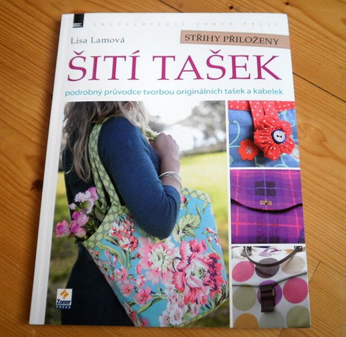 Šití tašek- kniha... — foto 1