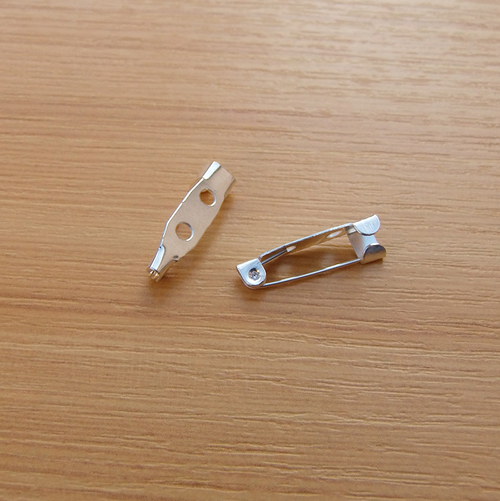 Brožové zapínání -20 x 5 mm
