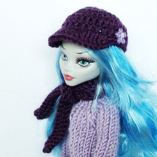 Bekovka a šála pro MONSTER HIGH — foto 1