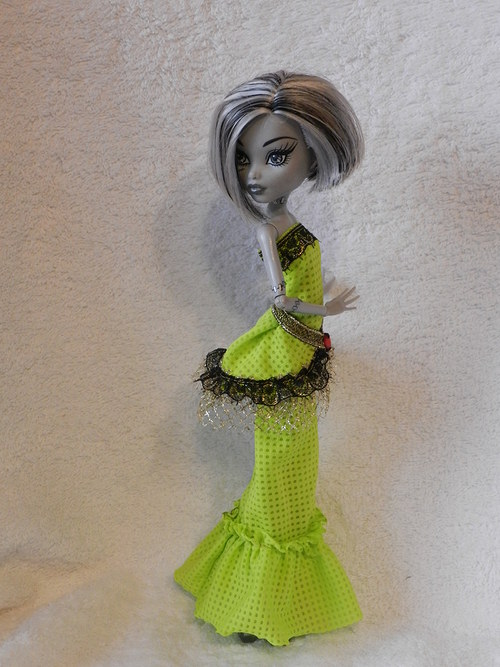 Obleček pro Monster high — foto 1