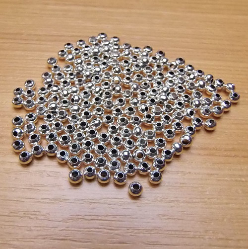 Stříbrné korálky - 3,2mm - 100 kusů