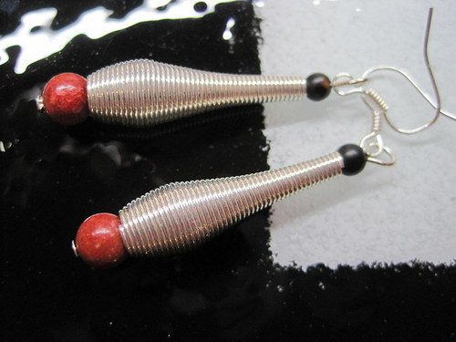 Náušnice korál + onix Simple Stones Akce!!! — foto 1