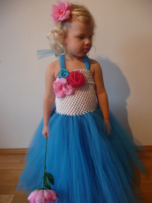 Tutu šatičky - modro bílé s kytičkami — foto 1