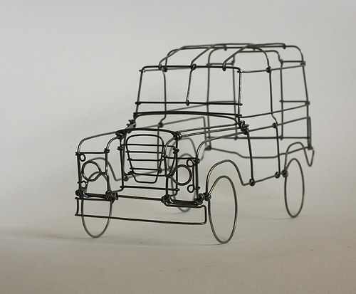 Land Rover — foto 1