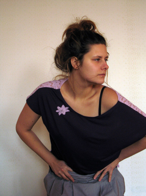 Fialové triko — foto 1