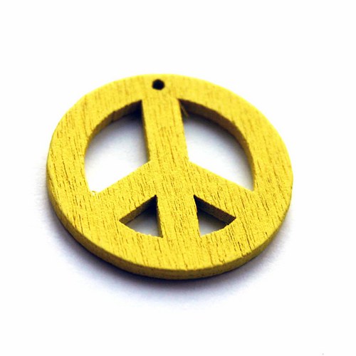 Dřevěné filigrány peace — foto 1