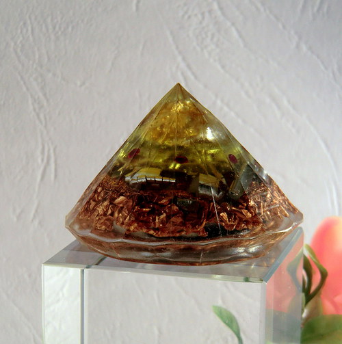 Orgonit 3 *DIAMANT* Citrín* Jin/Jang — foto 1