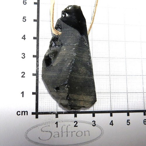 Surový velký vrtaný černý obsidián č.12 — foto 1