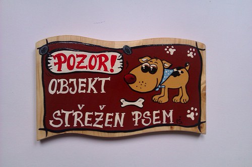 Cedule na plot-pes hlídač