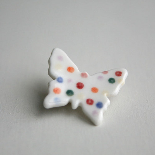 Potřeba barev....vepsaná (porcelánová brož) — foto 1