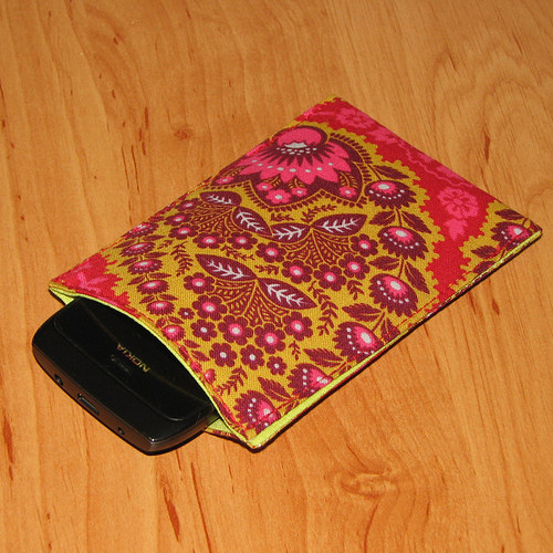 Obal na mobil - dotykový telefon — foto 1