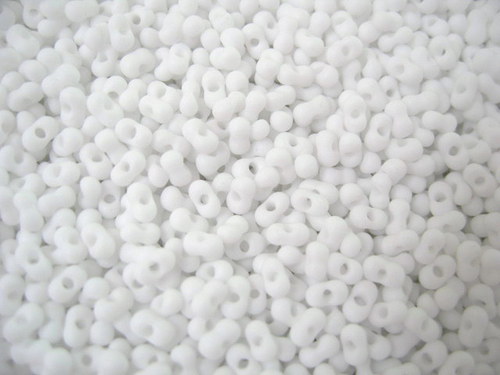 0100202/Farfale bílé matné, 4,3 mm, 10 g
