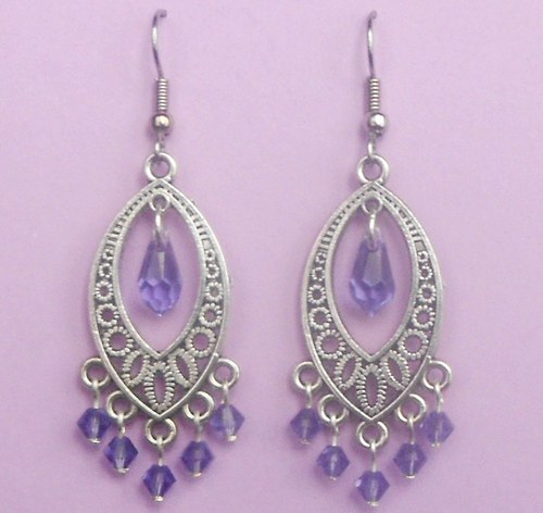 SWAROVSKI naušnice fialová kapka