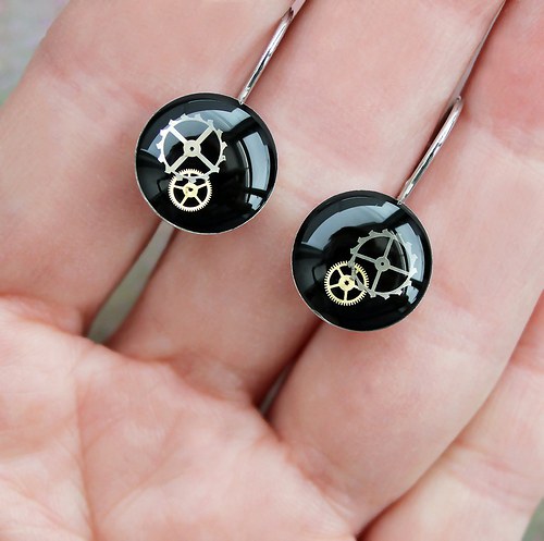 Black circles — foto 1