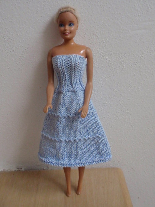 Barbie - šaty modré z nebe — foto 1