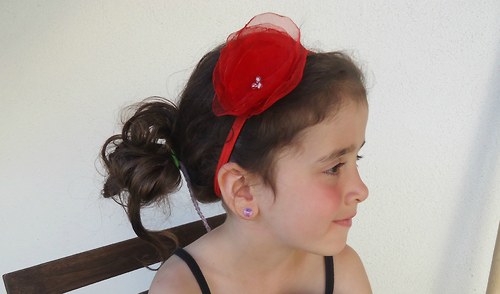 "de rosas rojas" : čelenka — foto 1