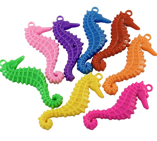 Přívěsek koník akryl/ žlutá/ 60x23mm/ 2ks