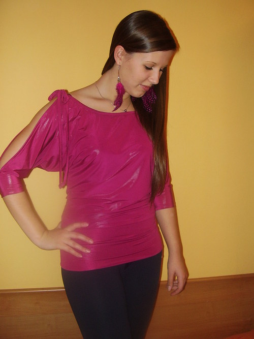 Fuchsiová halenka — foto 1