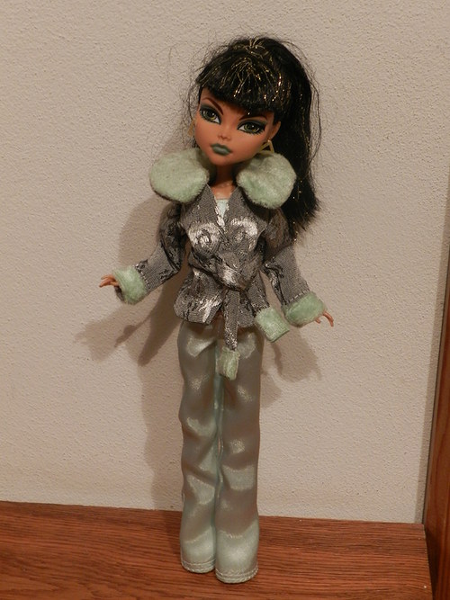 Obleček pro Monster high — foto 1