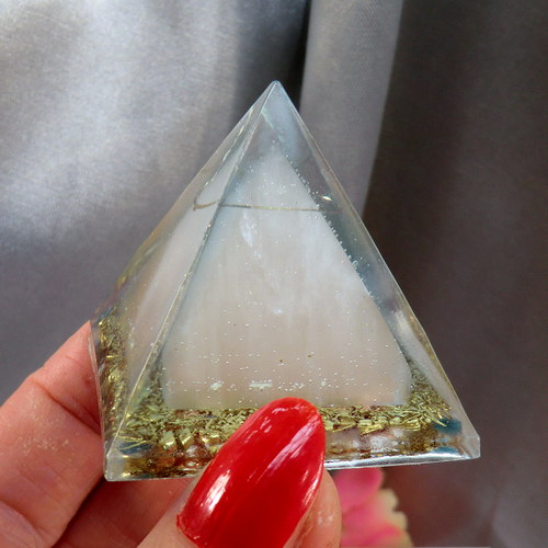 Orgonit 4x4cm - DvojPyramida - Selenit/granát — foto 1