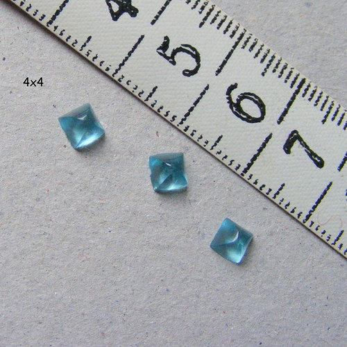 4x4mm, tyrkysová, cena za 4ks — foto 1